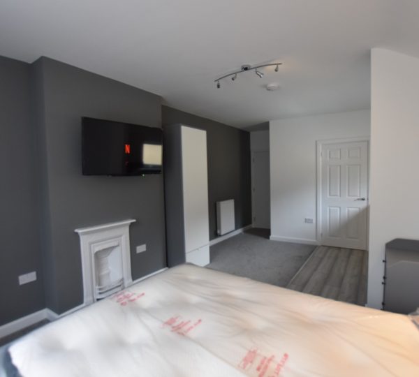 Broadway, City Centre, Peterborough, PE1