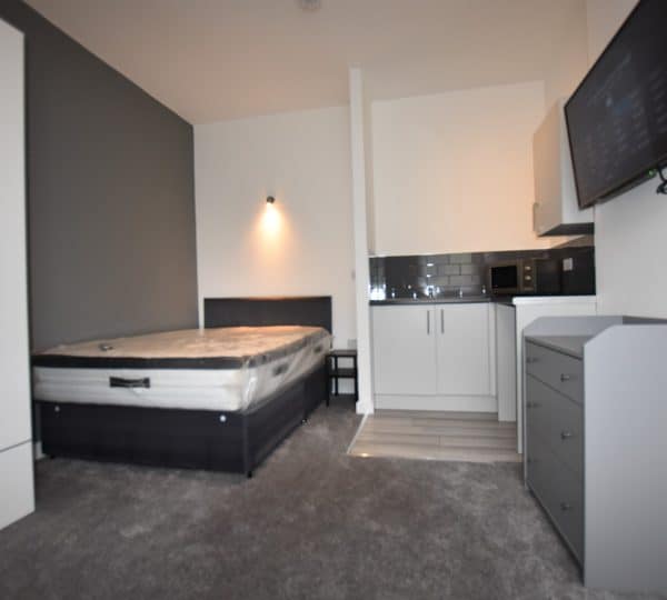 Broadway, City Centre, Peterborough, PE1