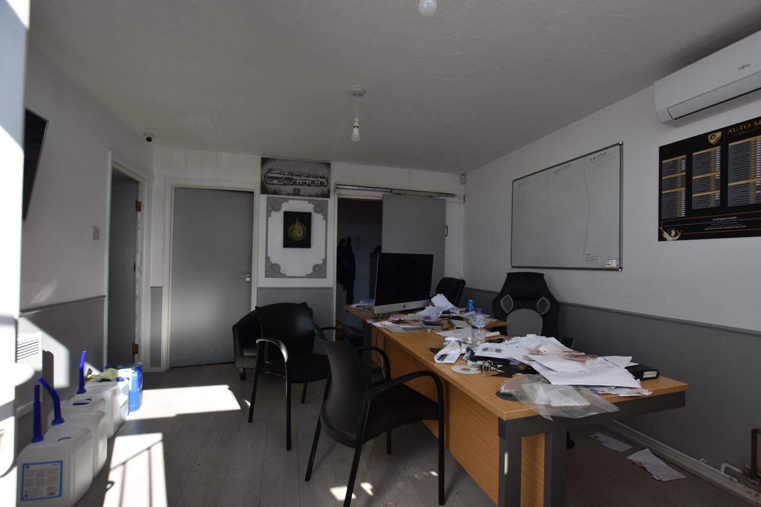 First Drove, Fengate, Peterborough, PE1 PTL Lettings